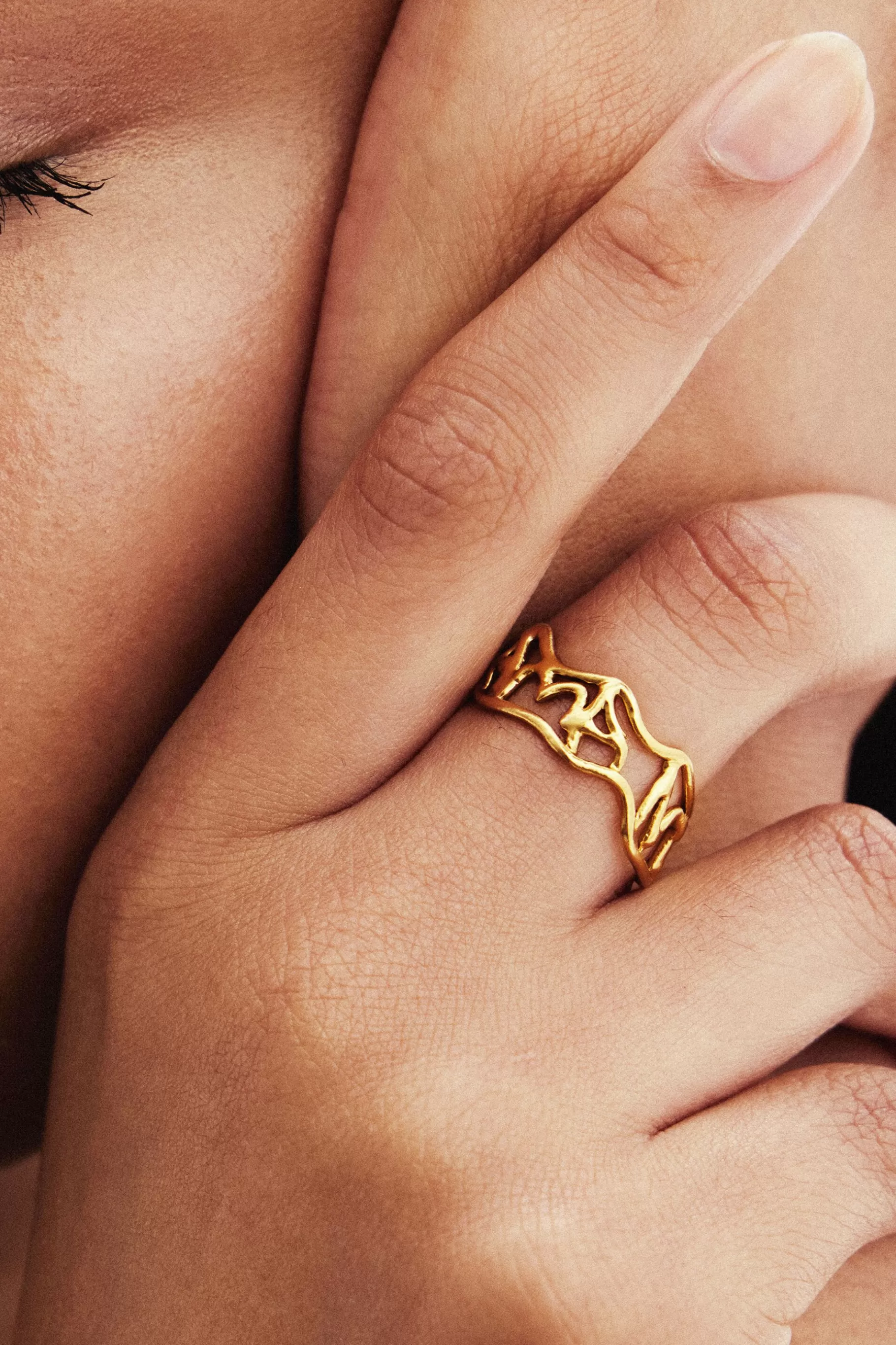 Desigual Anillo mensaje baño oro Zalio*Mujer Joyería