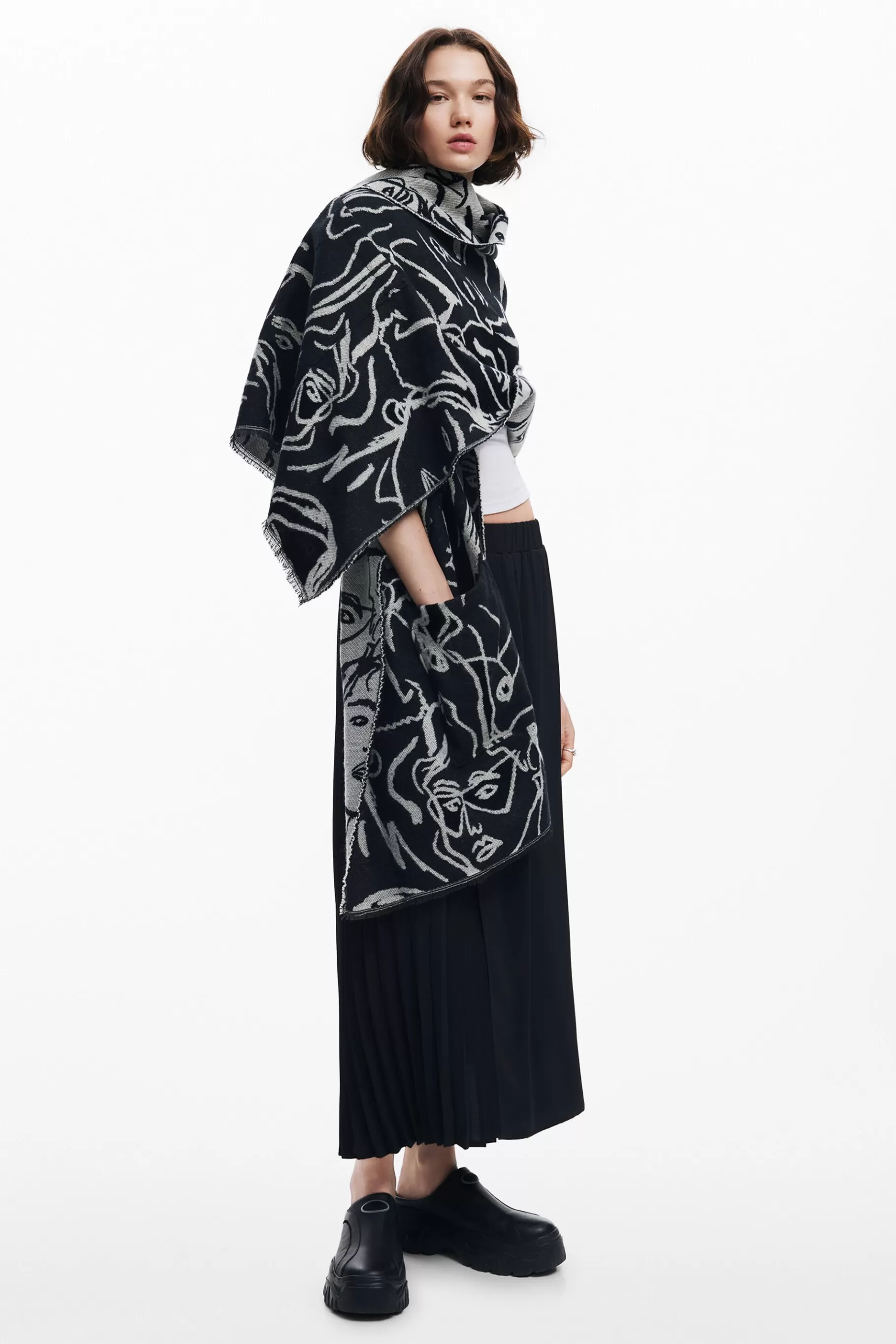 Desigual Bufanda larga caras*Mujer Bufandas Y Pañuelos