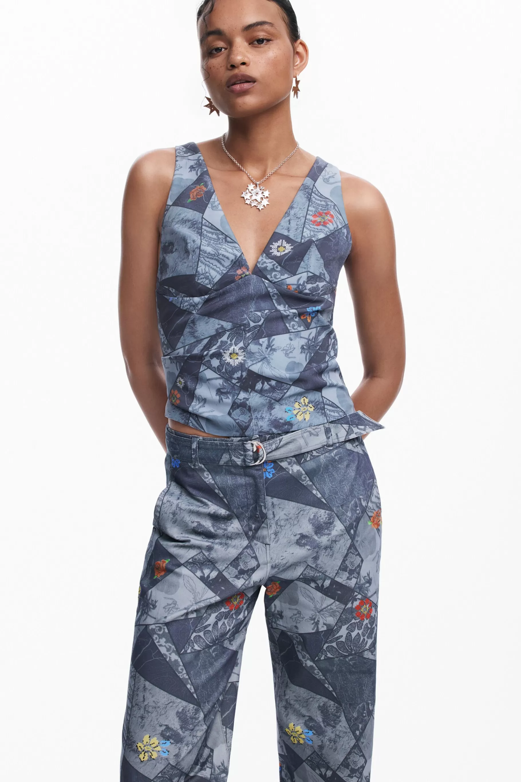Desigual Camiseta patch tirantes*Mujer Camisas Y Blusas | Camisetas